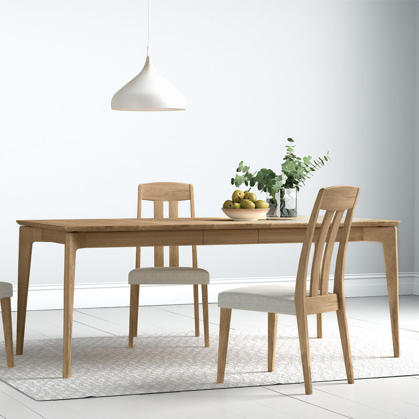 Hadley Natural Oak Extending Dining table 125-165cm